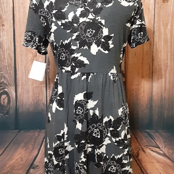 2 For $30 Dress NWT - Picture 3 of 3